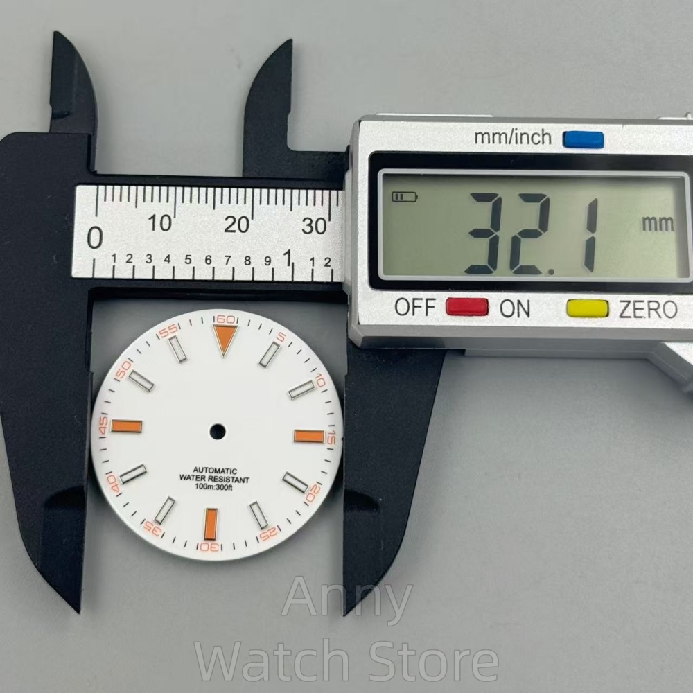 Luminous 32mm Sunberst/Glossy  - Luminous Dial Face recension och pris