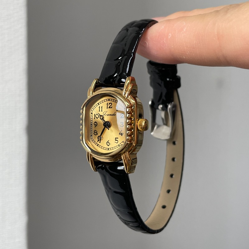 Vintage Oval Women's Quartz Wa - Vintage Digital Watch recension och pris